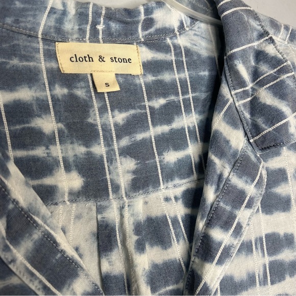 Anthropologie Cloth & Stone Chambray Tie Dye Button Down Tie Front Shirt - Picture 7 of 8